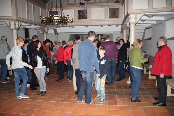 Leere_Kirche3.JPG